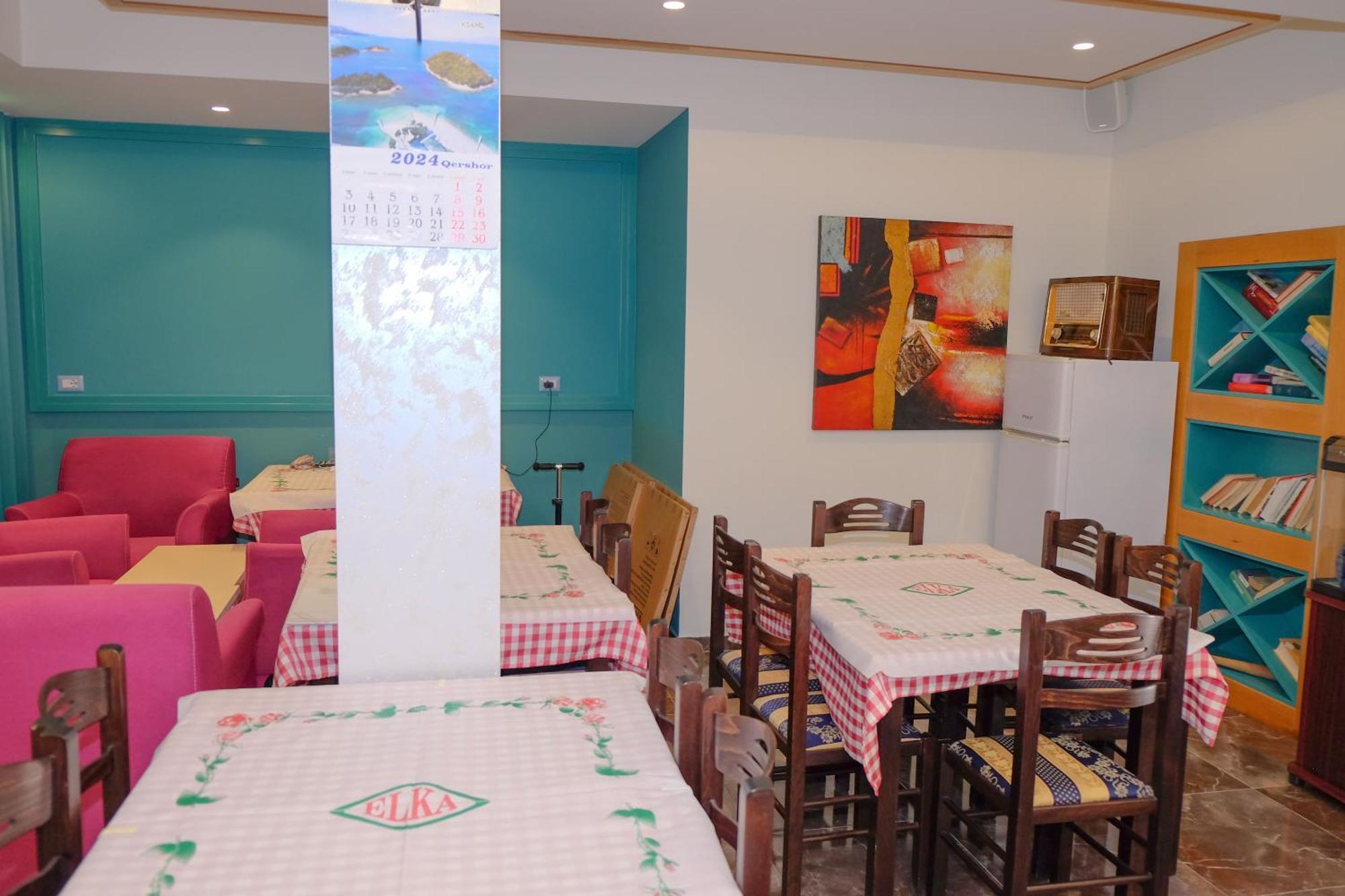 Laid Hotel Vlore Ngoại thất bức ảnh
