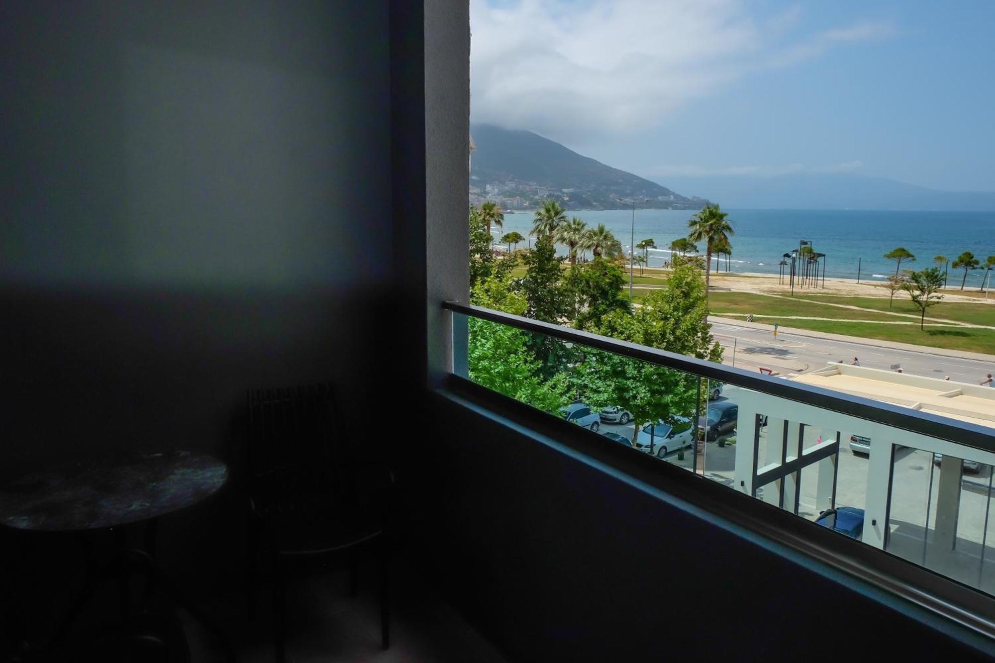 Laid Hotel Vlore Ngoại thất bức ảnh