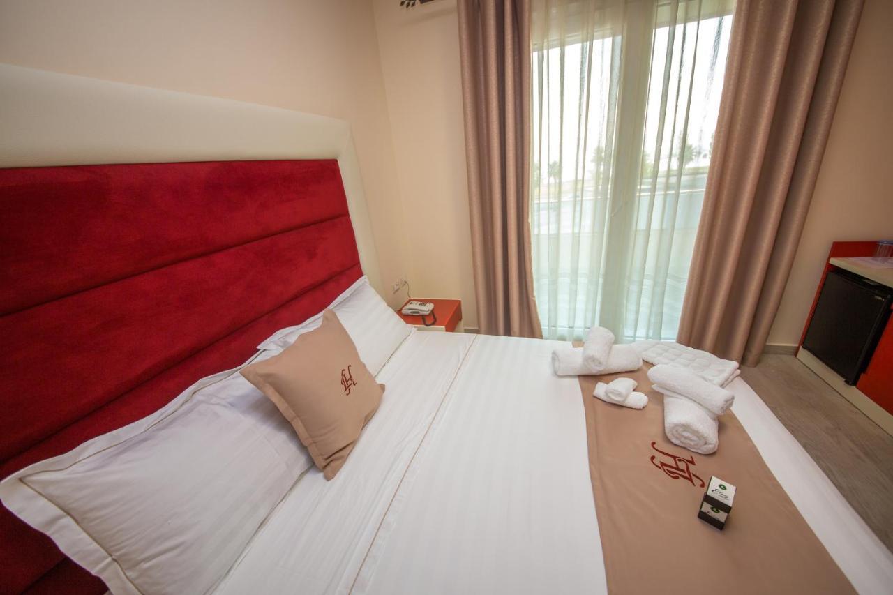 Laid Hotel Vlore Ngoại thất bức ảnh